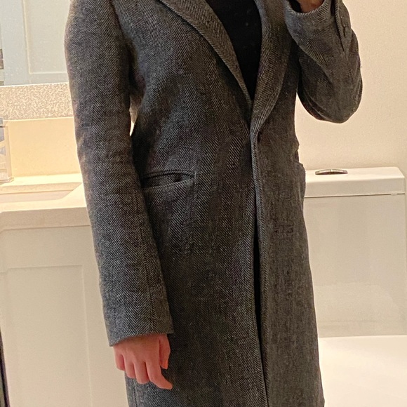 Zara coat - Picture 1 of 2